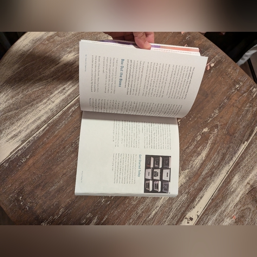 Real Life Organizing Book paperback - Picture 11 of 13